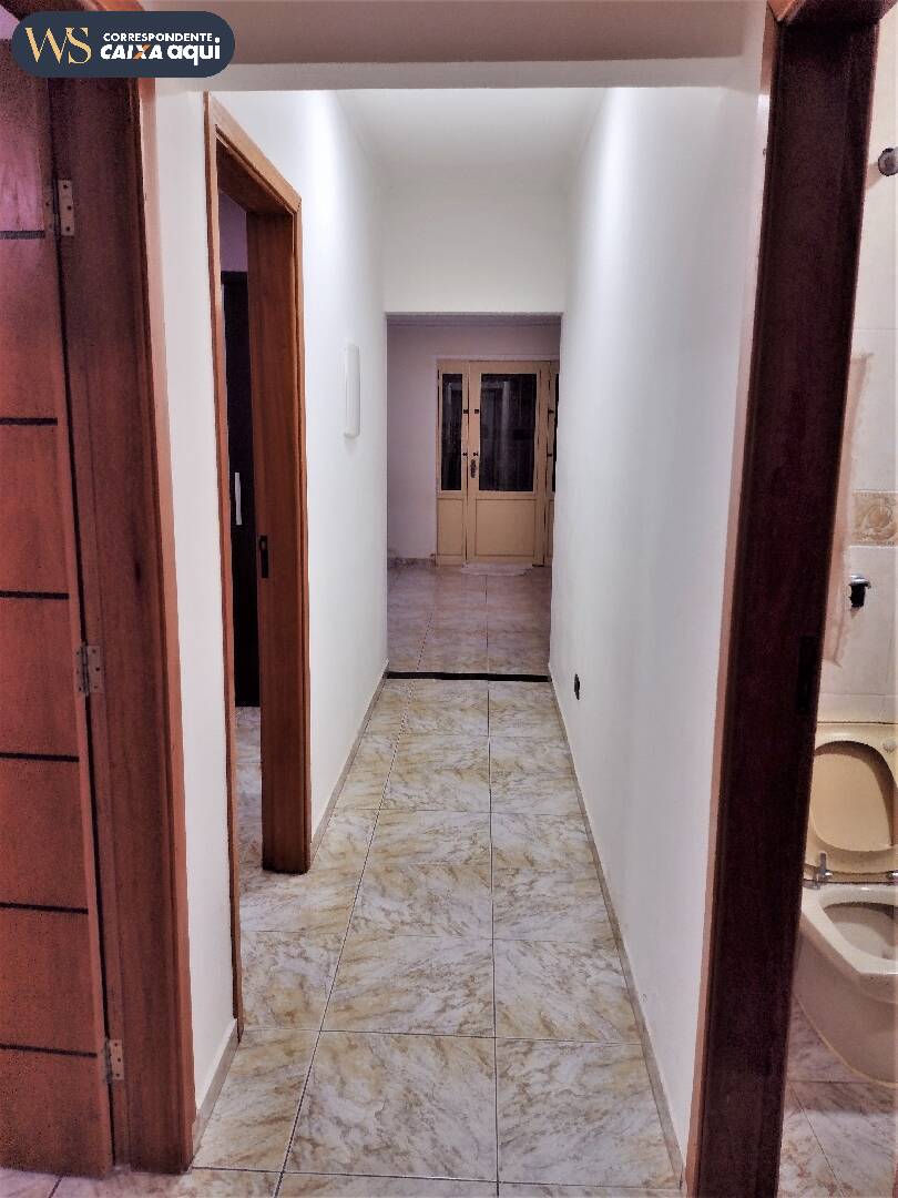 Casa à venda com 3 quartos, 230m² - Foto 20